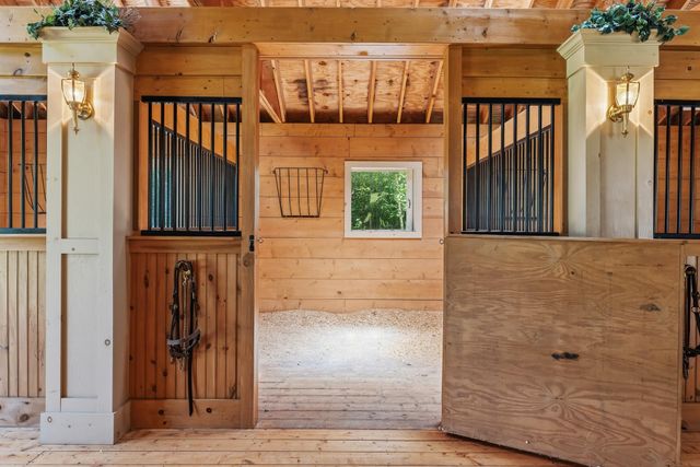 279 French Hollow Road, Winhall, VT 05340