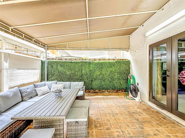 7699 W 36th Avenue 1, Hialeah, FL 33018
