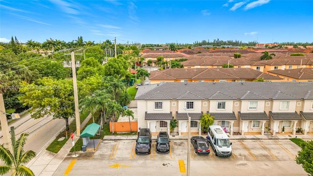 7699 W 36th Avenue 1, Hialeah, FL 33018
