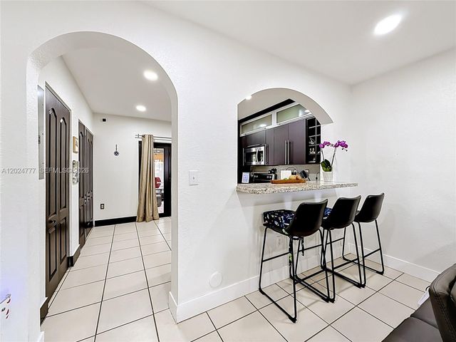 7699 W 36th Avenue 1, Hialeah, FL 33018