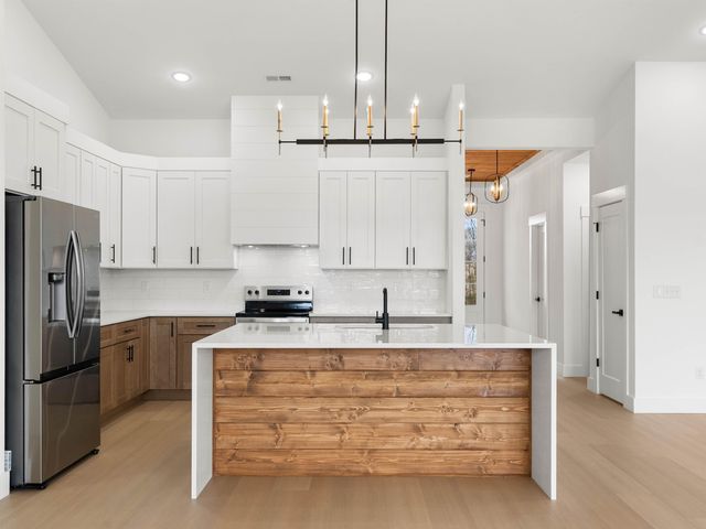 140 Meeting House Road, Gaffney, SC 29341