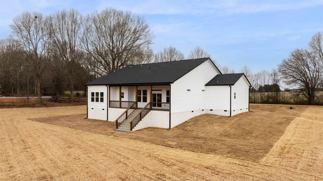 140 Meeting House Road, Gaffney, SC 29341