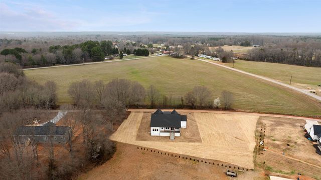 140 Meeting House Road, Gaffney, SC 29341