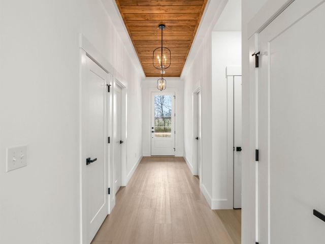 140 Meeting House Road, Gaffney, SC 29341