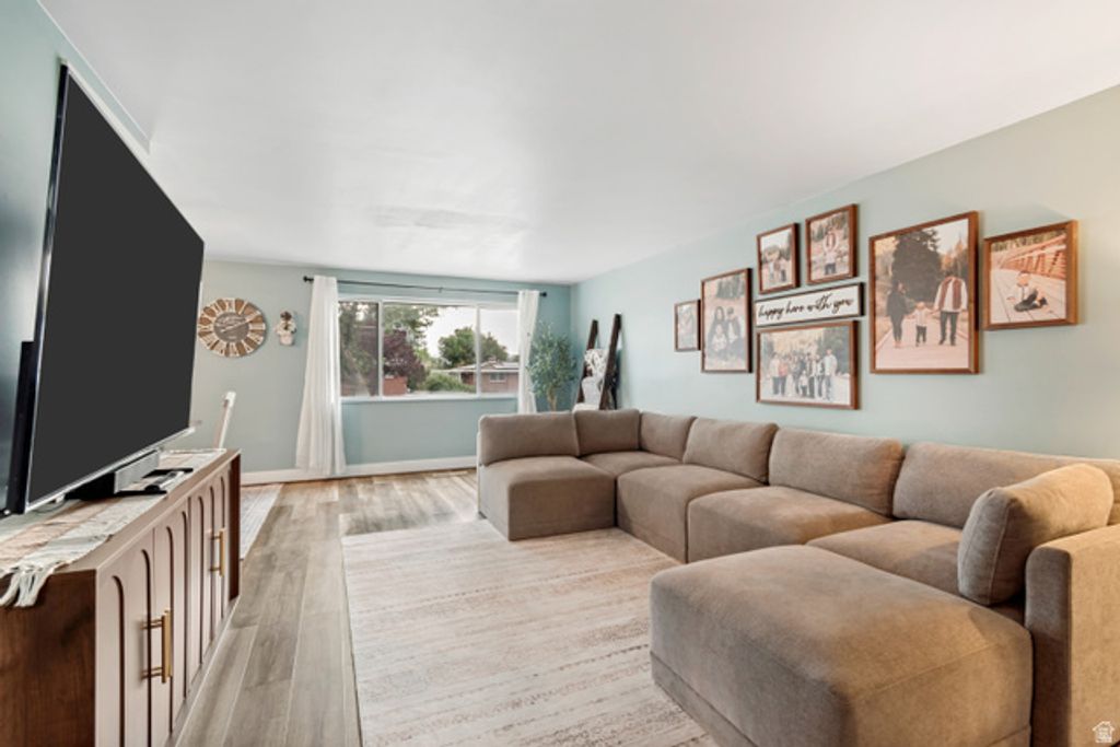 512 N 100 E, Tooele, UT 84074 — photo 4