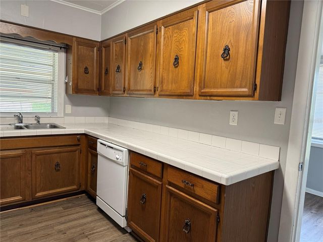 5441 18TH STREET, Zephyrhills, FL 33542