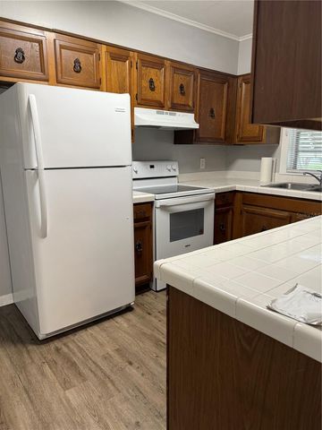 5441 18TH STREET, Zephyrhills, FL 33542