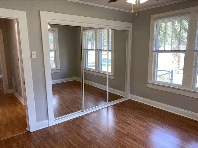 5441 18TH STREET, Zephyrhills, FL 33542