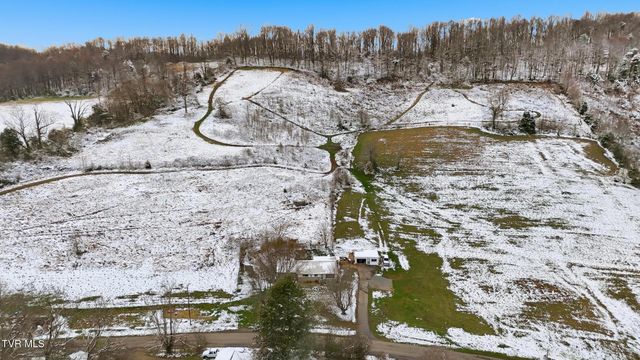 23176 Marys Chapel Road, Bristol, VA 24202