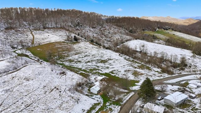 23176 Marys Chapel Road, Bristol, VA 24202