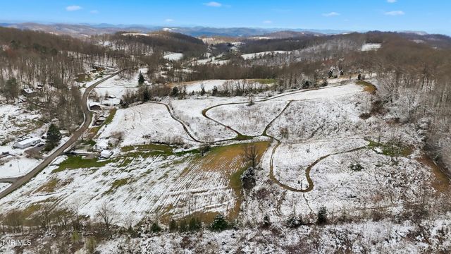 23176 Marys Chapel Road, Bristol, VA 24202