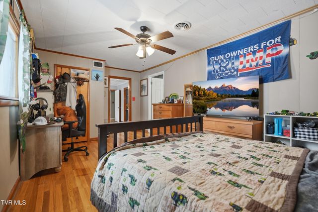 23176 Marys Chapel Road, Bristol, VA 24202