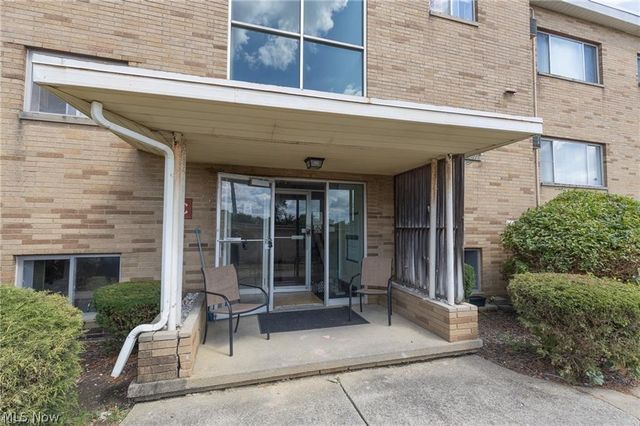 5200 Royalton Road C4, North Royalton, OH 44133