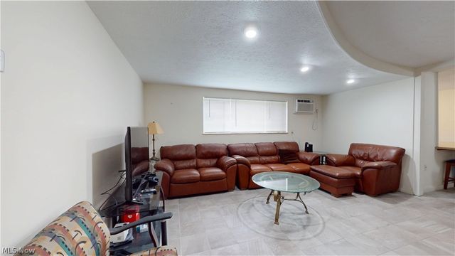 5200 Royalton Road C4, North Royalton, OH 44133