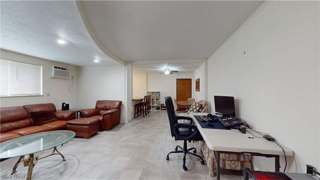 5200 Royalton Road C4, North Royalton, OH 44133