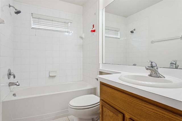 31351 KIRKSHIRE COURT, Wesley Chapel, FL 33543