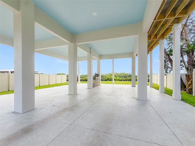 1625 S WALLACE POINT, Crystal River, FL 34429