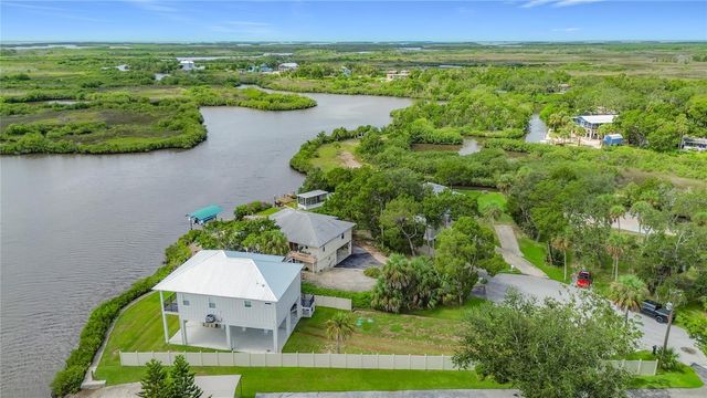 1625 S WALLACE POINT, Crystal River, FL 34429