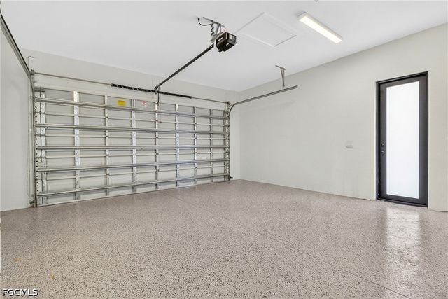 4107 16th ST SW, Lehigh Acres, FL 33976