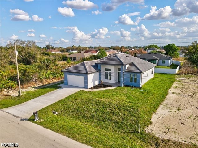 4107 16th ST SW, Lehigh Acres, FL 33976