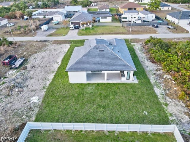4107 16th ST SW, Lehigh Acres, FL 33976