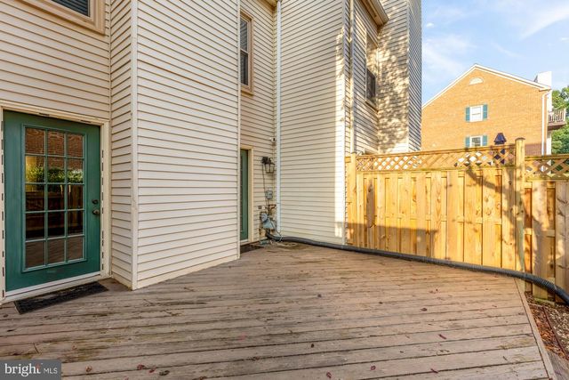 7553 CHRISLAND CV, Falls Church, VA 22042