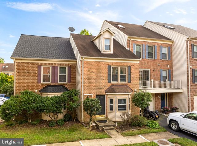 7553 CHRISLAND CV, Falls Church, VA 22042