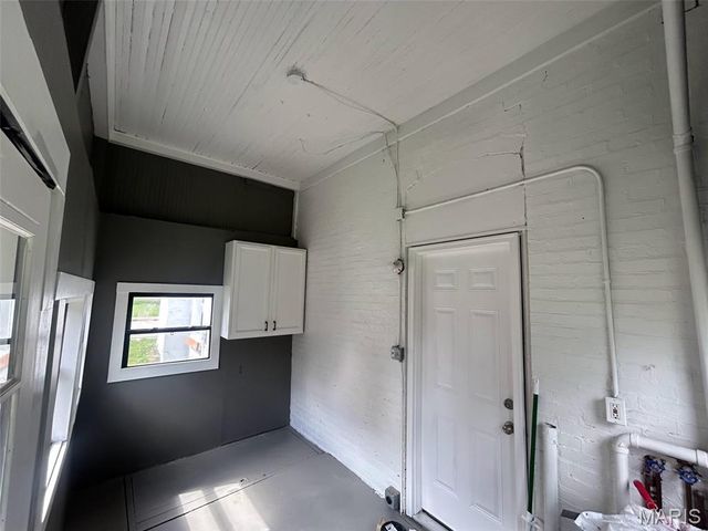 14 N 15th Street, Belleville, IL 62220