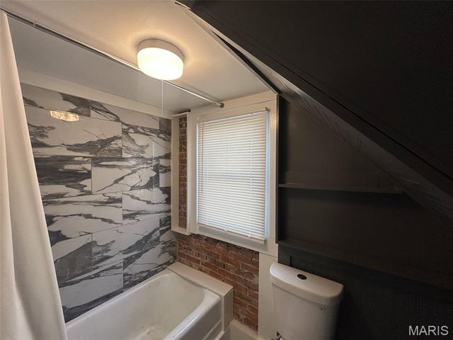 14 N 15th Street, Belleville, IL 62220