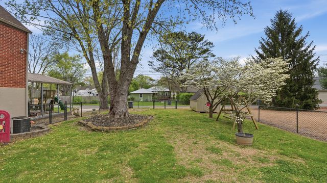 505 4th Ave, Fayetteville, TN 37334