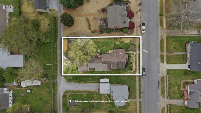 505 4th Ave, Fayetteville, TN 37334