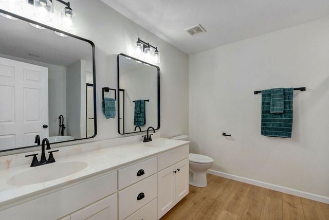 288 River Pass Drive, Marshfield, MO 65706