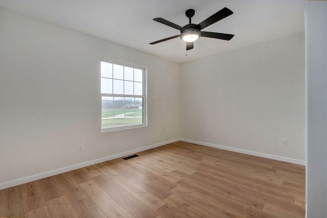 288 River Pass Drive, Marshfield, MO 65706