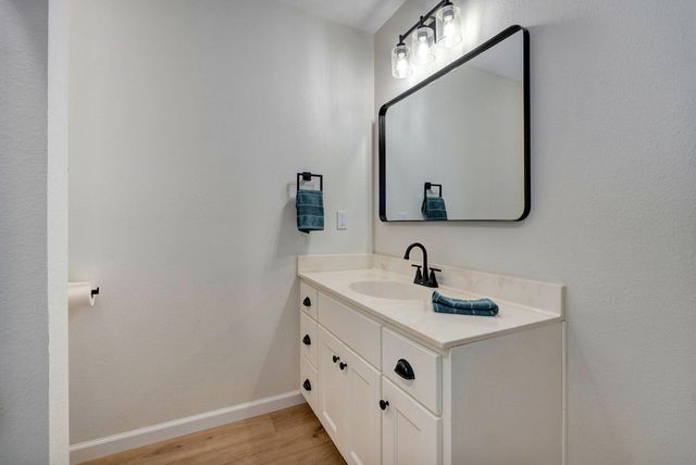 288 River Pass Drive, Marshfield, MO 65706