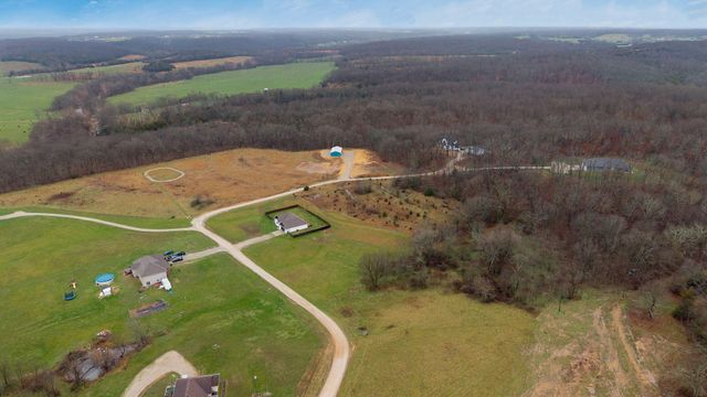 288 River Pass Drive, Marshfield, MO 65706