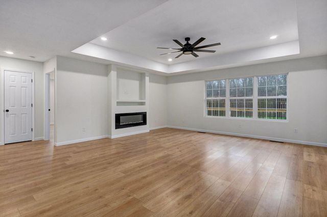 288 River Pass Drive, Marshfield, MO 65706