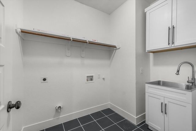 415 hensley Drive, Grand Prairie, TX 75050