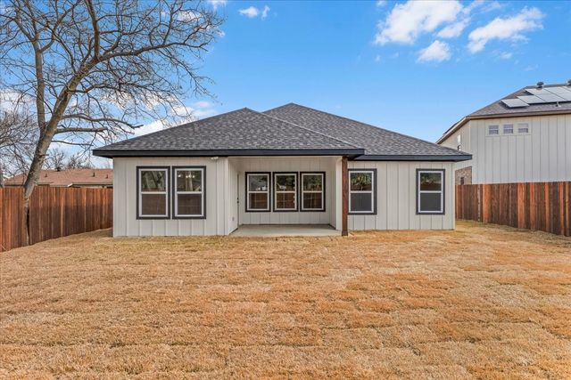 415 hensley Drive, Grand Prairie, TX 75050