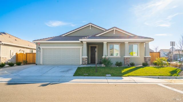 801 Billhook Dr, Vacaville, CA 95687