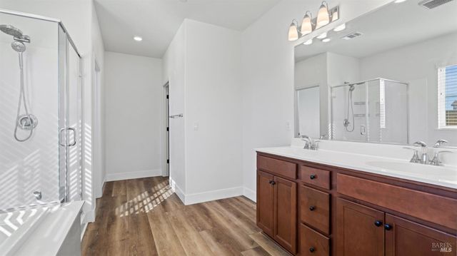 801 Billhook Dr, Vacaville, CA 95687