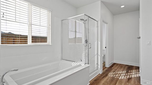 801 Billhook Dr, Vacaville, CA 95687