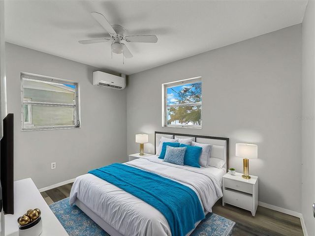 920 MYRTLE AVENUE, Venice, FL 34285