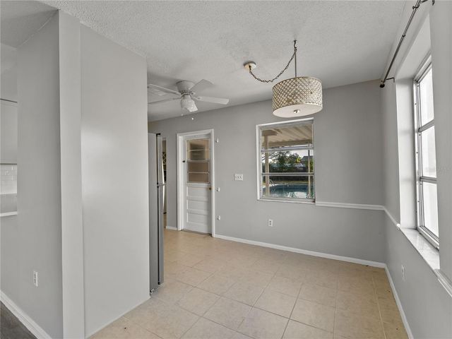 920 MYRTLE AVENUE, Venice, FL 34285