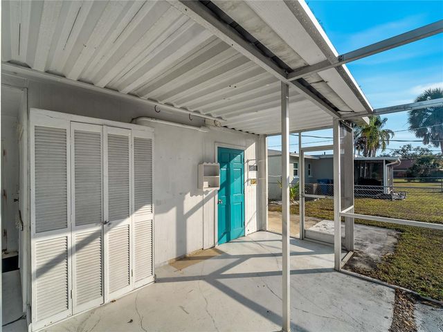 920 MYRTLE AVENUE, Venice, FL 34285
