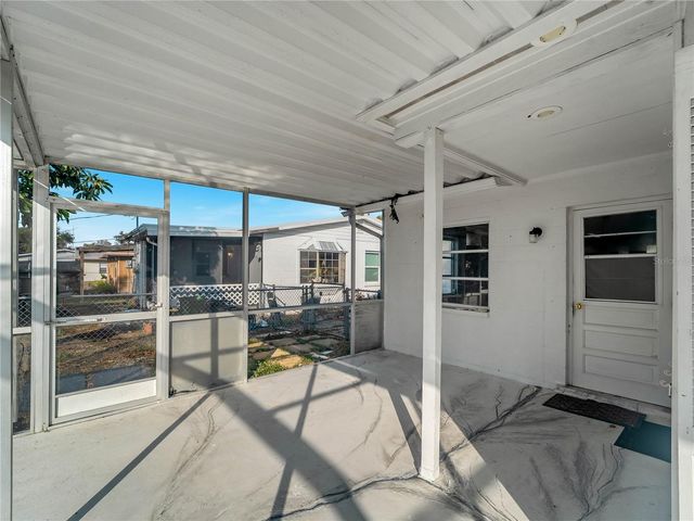 920 MYRTLE AVENUE, Venice, FL 34285