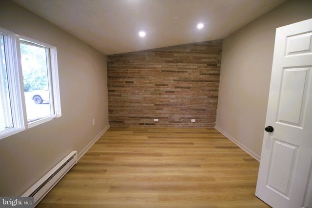 98 CHURCH RD, Titusville, NJ 08560