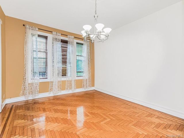 1858 Phelan Place, Bronx, NY 10453