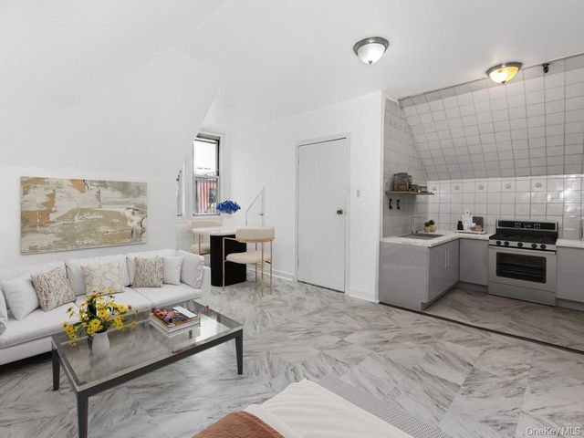 1858 Phelan Place, Bronx, NY 10453