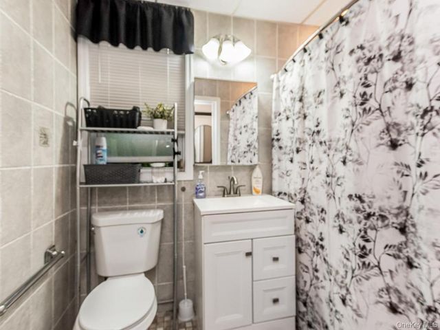 1858 Phelan Place, Bronx, NY 10453