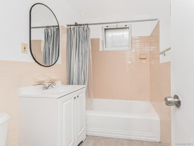 1858 Phelan Place, Bronx, NY 10453